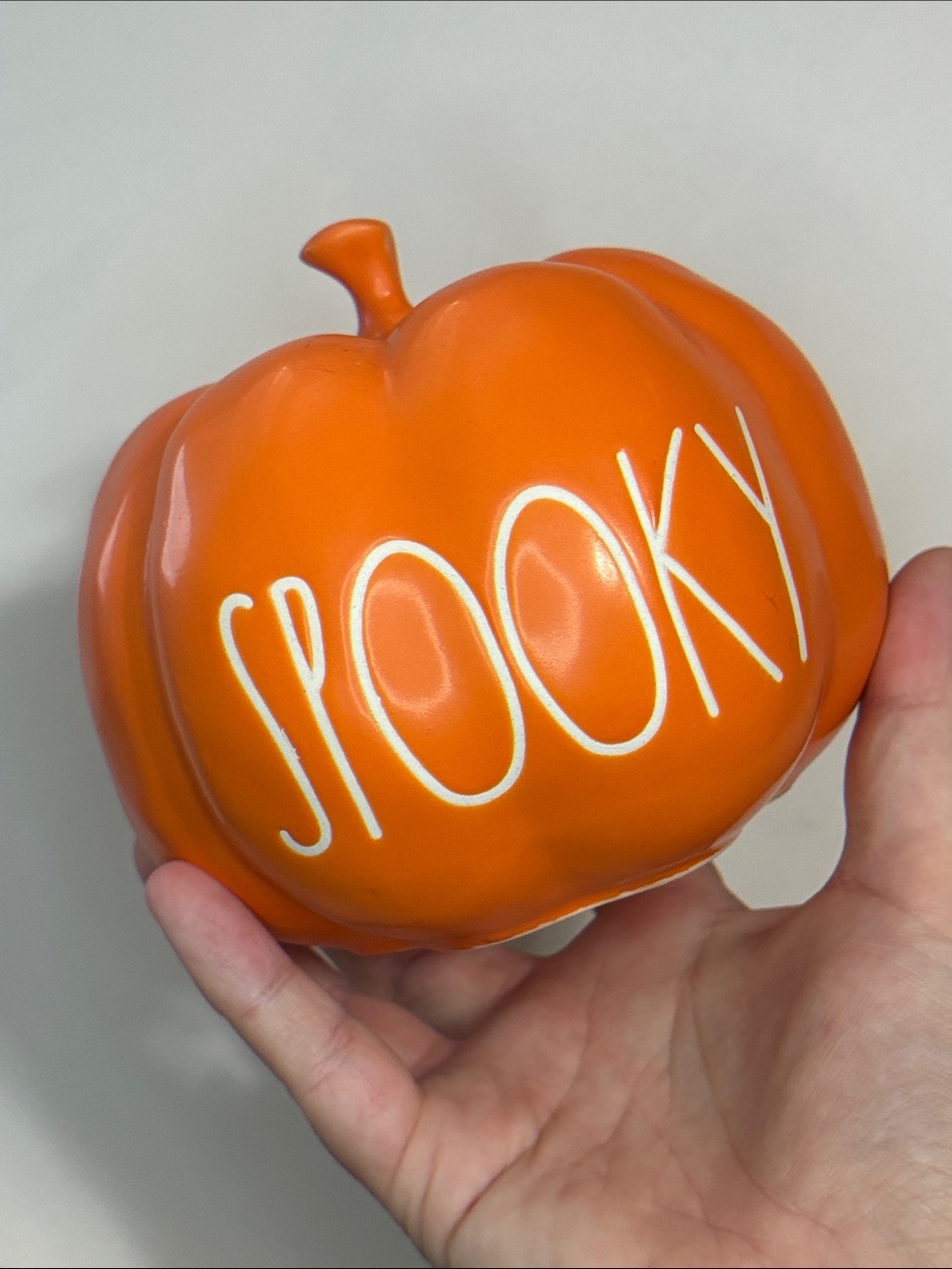 🎃 Rae Dunn spooky 3” pumpkin
